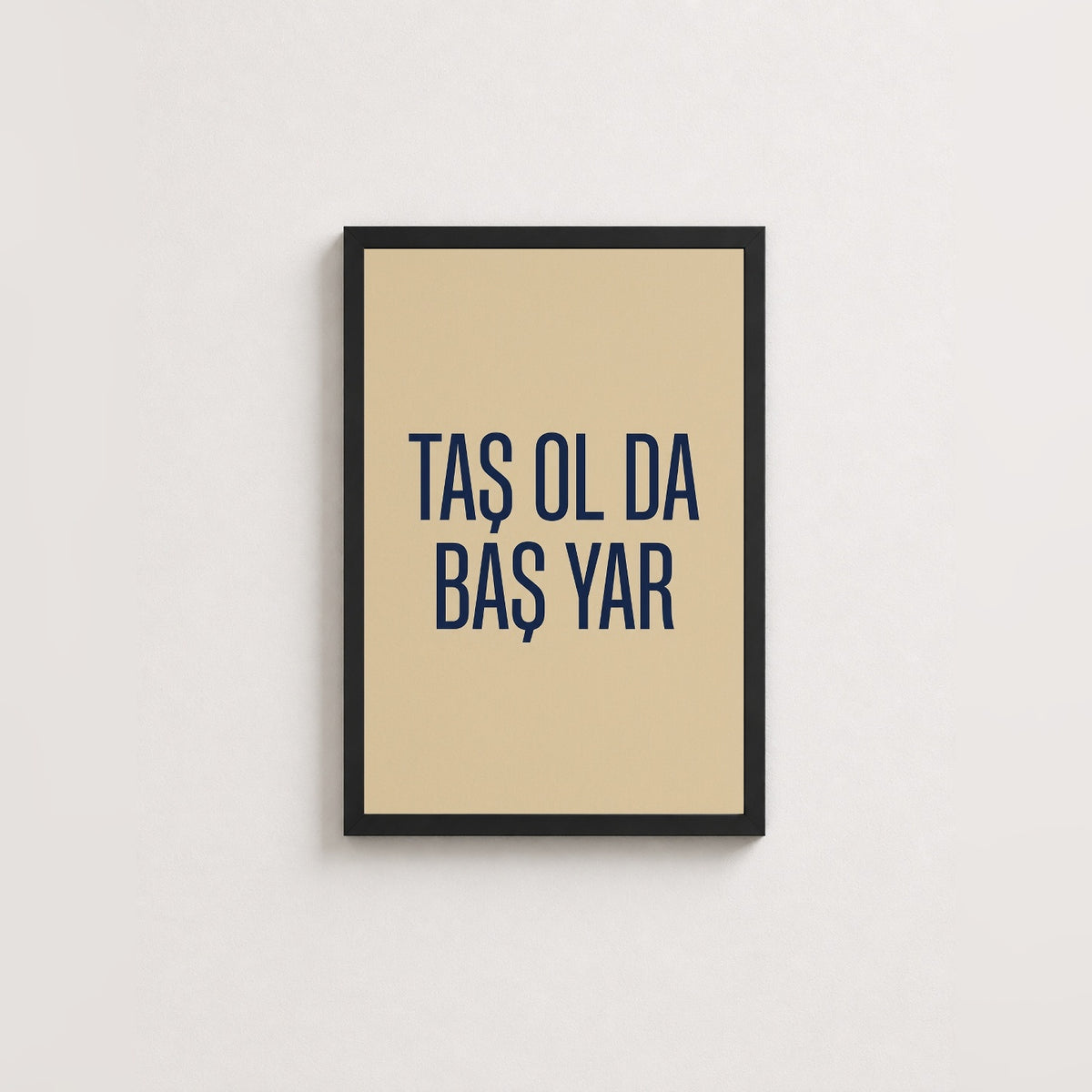 Bej Dinginliği – Minimal Çerçeveli Poster — Siyah — Tam Baskı — TabloLab