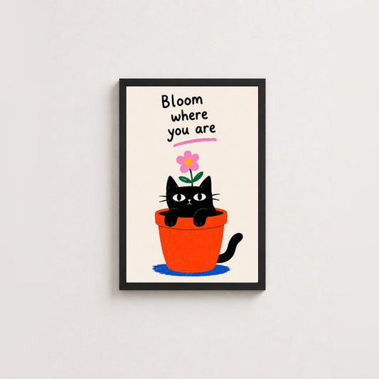 Çiçeklenen Kedi – İllüstrasyon Çerçeveli Poster — Siyah — Tam Baskı — TabloLab