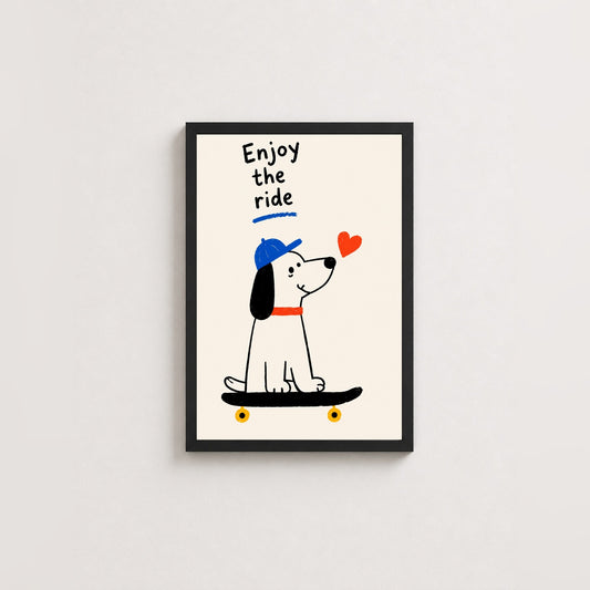 Köpekli Paten Keyfi – İllustrasyon Çerçeveli Poster — Siyah — Tam Baskı — TabloLab