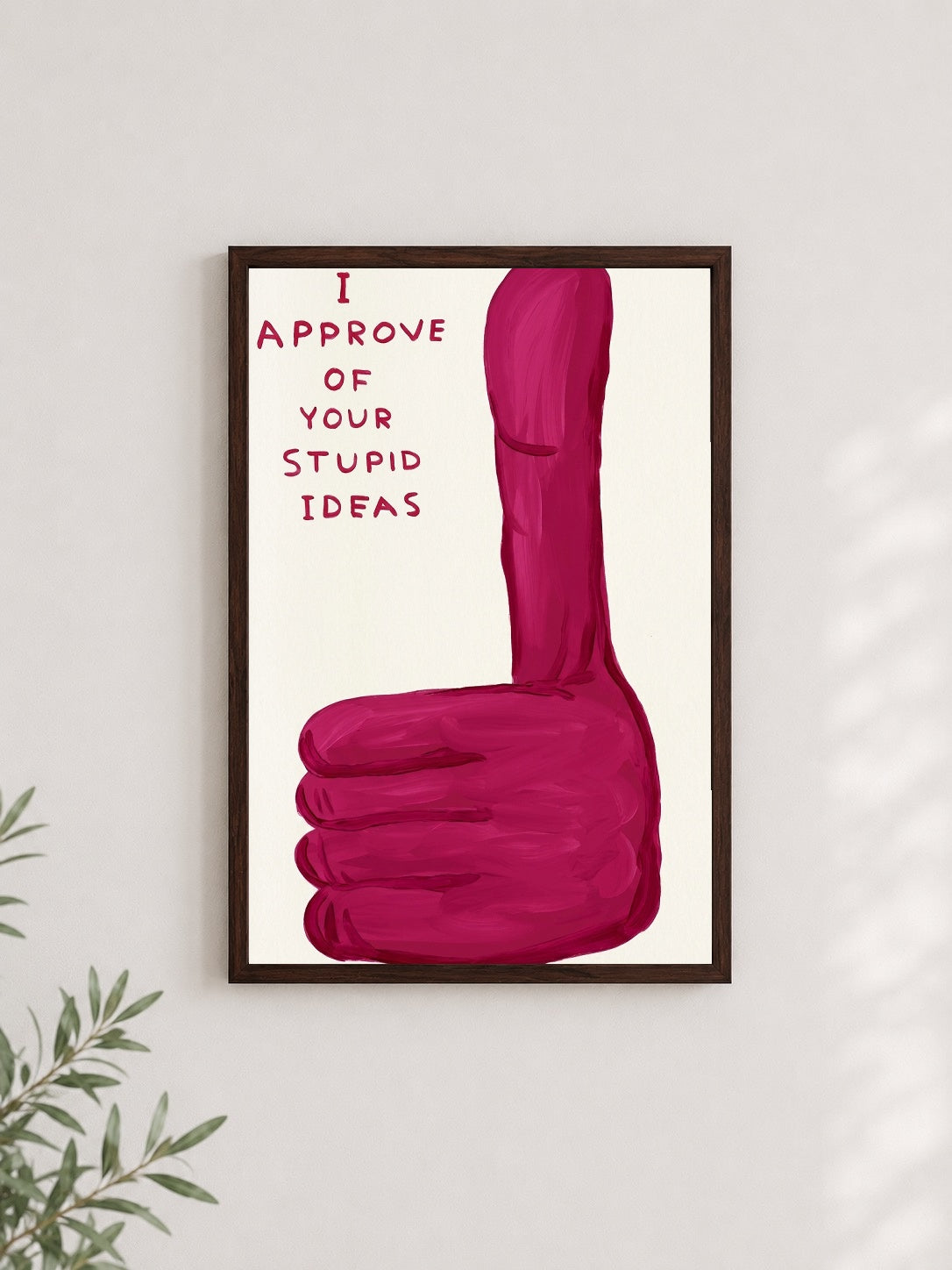 Yumuşak Pembe Onay – Modern Çerçeveli Poster — Ceviz Çerçeve — TabloLab