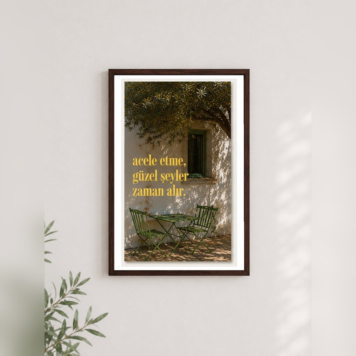 Zamana Karşı Güzel Anlar – Vintage Çerçeveli Poster — Ceviz — Beyaz Kenarlı — TabloLab